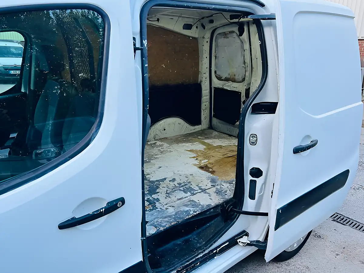 Used 2014 Citroen Berlingo Enterprise L1 White - Interior and Exterior details 19