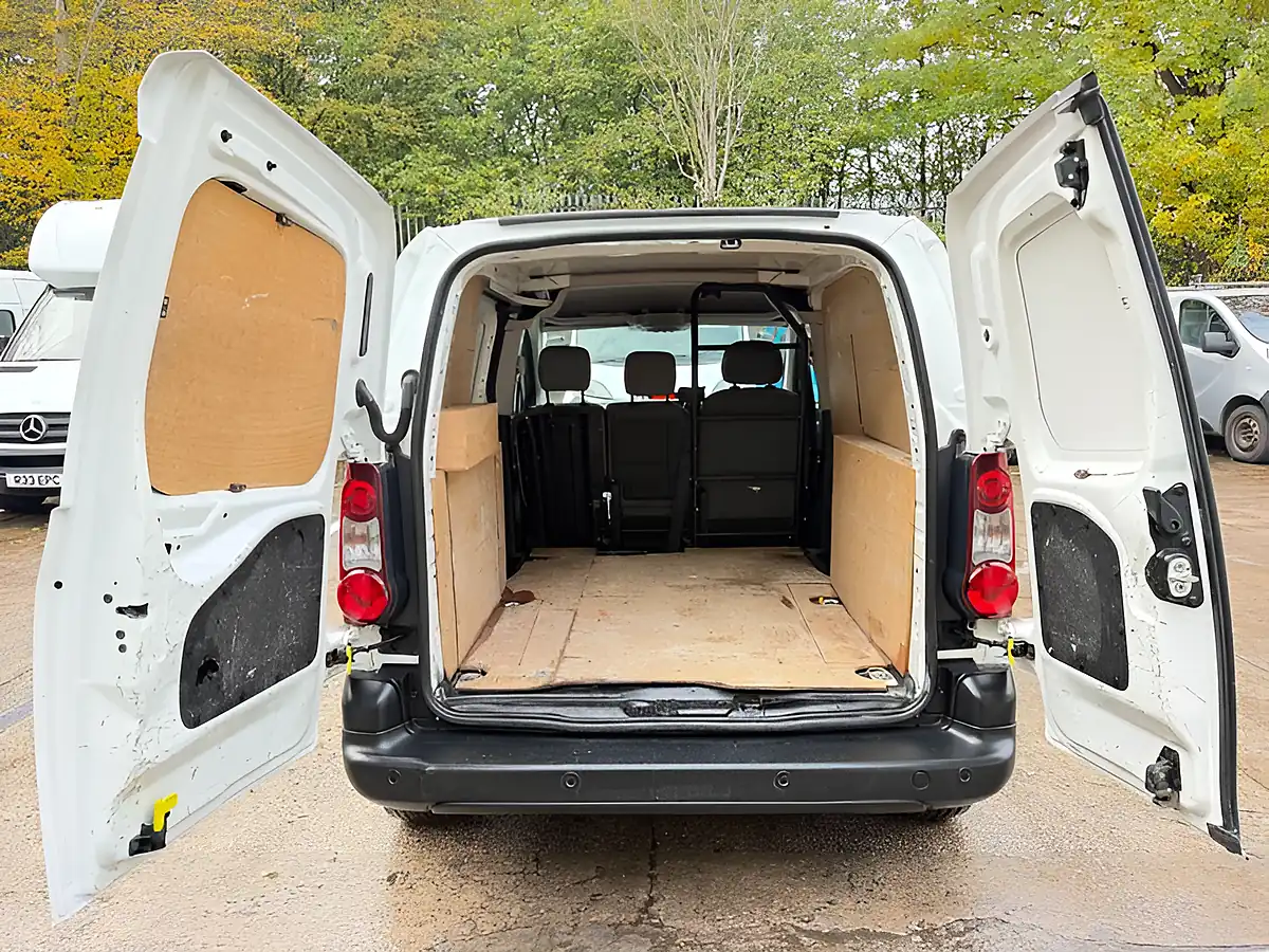 Used 2014 Citroen Berlingo Enterprise White - Interior and Exterior details 18
