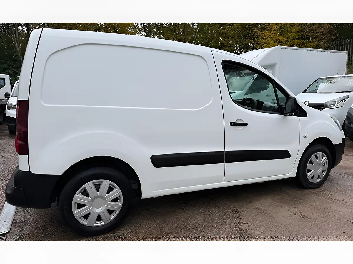 Used 2014 Citroen Berlingo Enterprise White - Interior and Exterior details 6