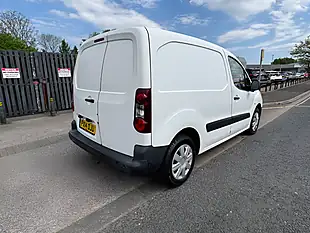 Used 2014 Citroen Berlingo White - Interior and Exterior details 6