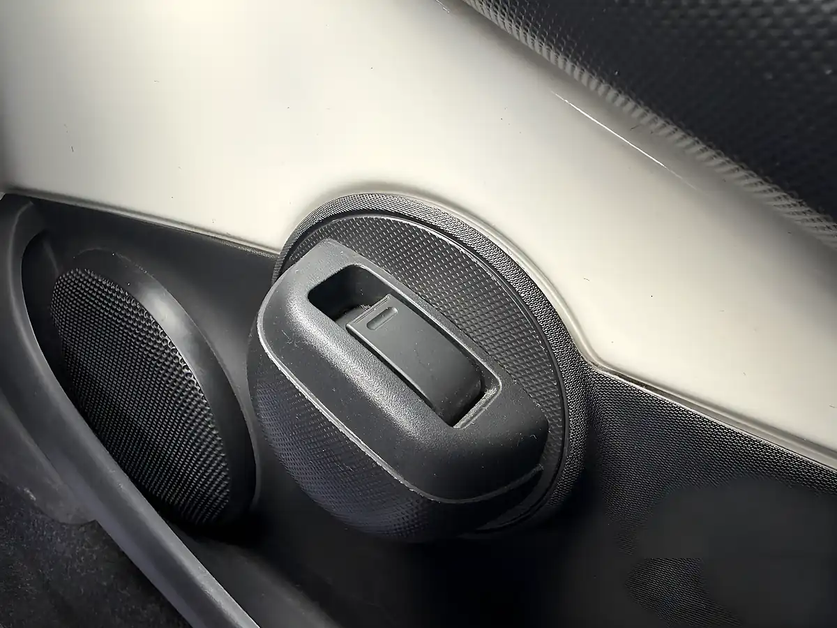 Used 2014 Citroen C1 Edition White - Interior and Exterior details 20