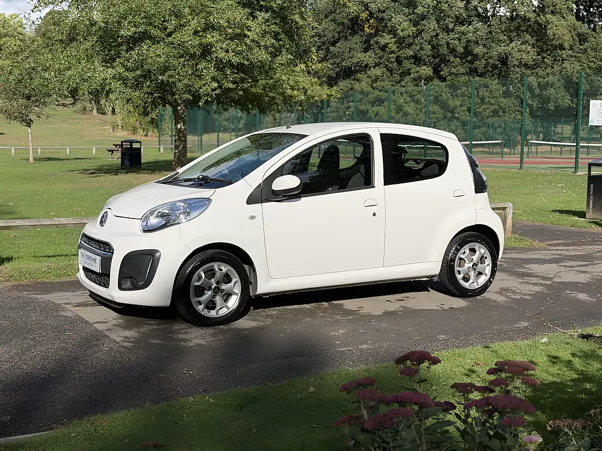 Used 2014 Citroen C1 Edition White - Interior and Exterior details 6