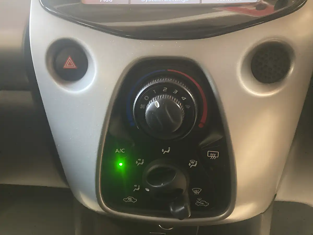 Used 2014 Citroen C1 Feel Red - Interior and Exterior details 15