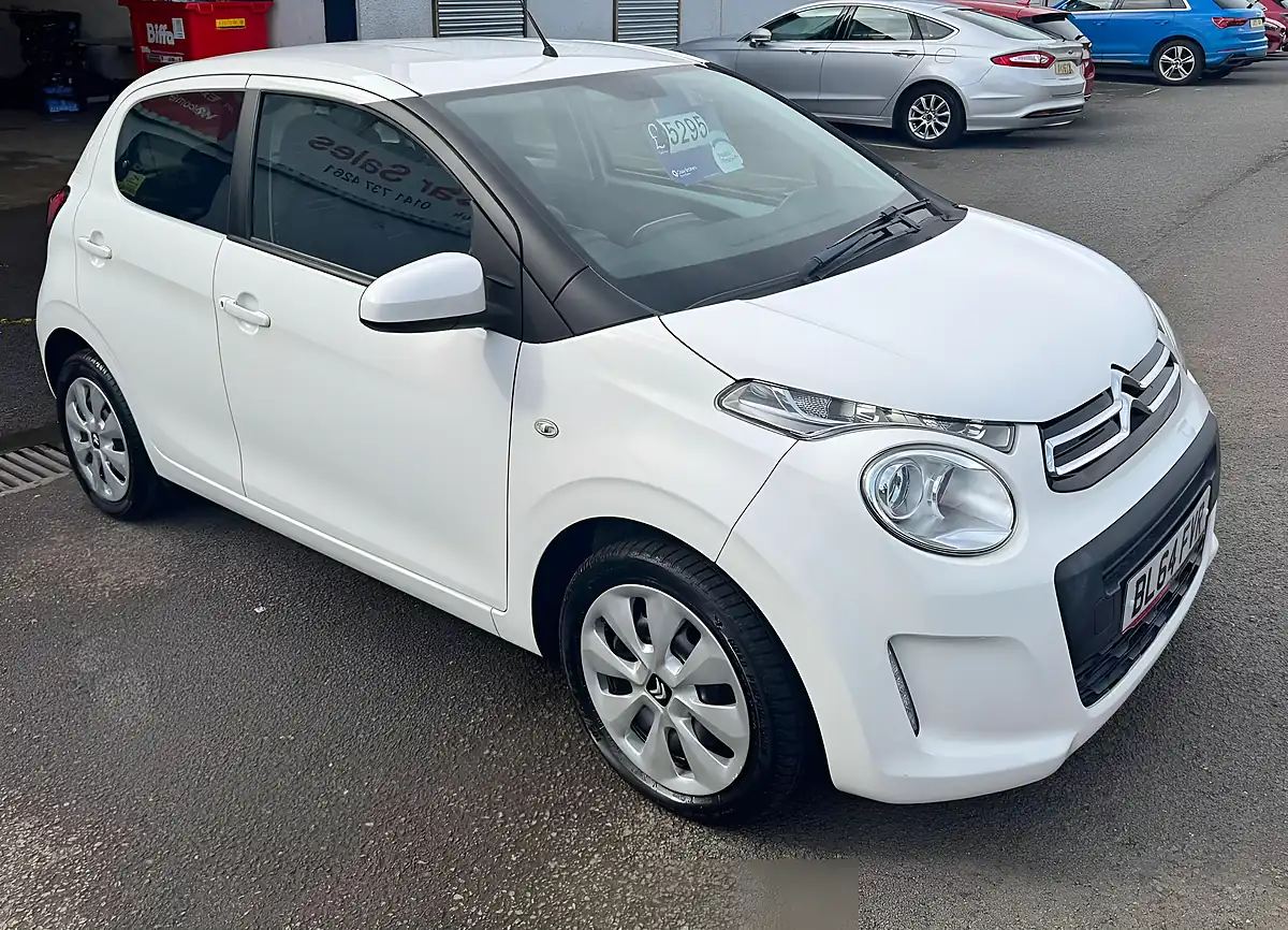Used 2014 Citroen C1 Feel White - Interior and Exterior details 7
