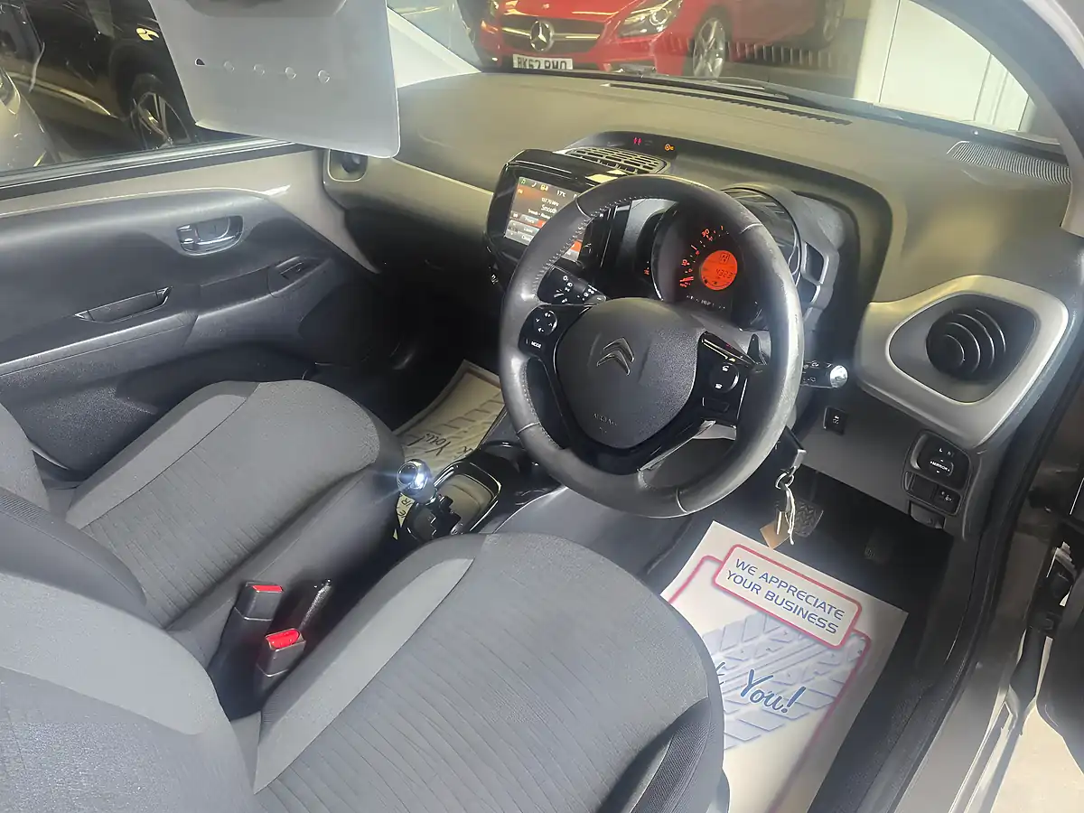Used 2014 Citroen C1 Flair Airscape Grey - Interior and Exterior details 11