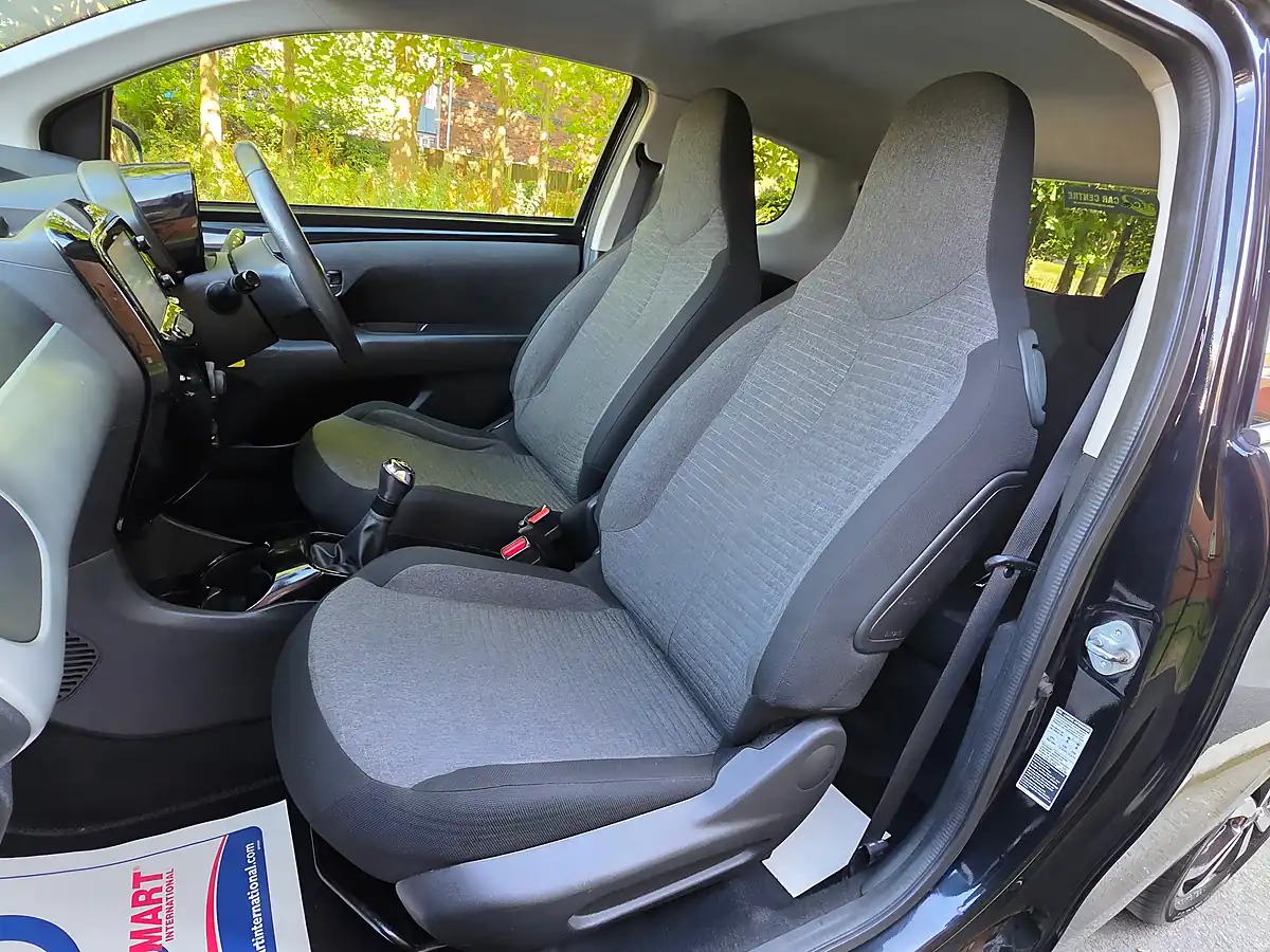 Used 2014 Citroen C1 Flair Black - Interior and Exterior details 10