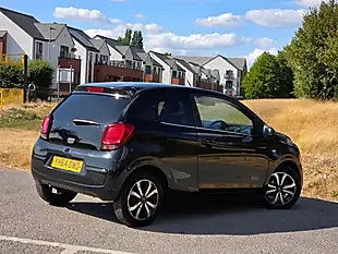 Used 2014 Citroen C1 Flair Black - Interior and Exterior details 7