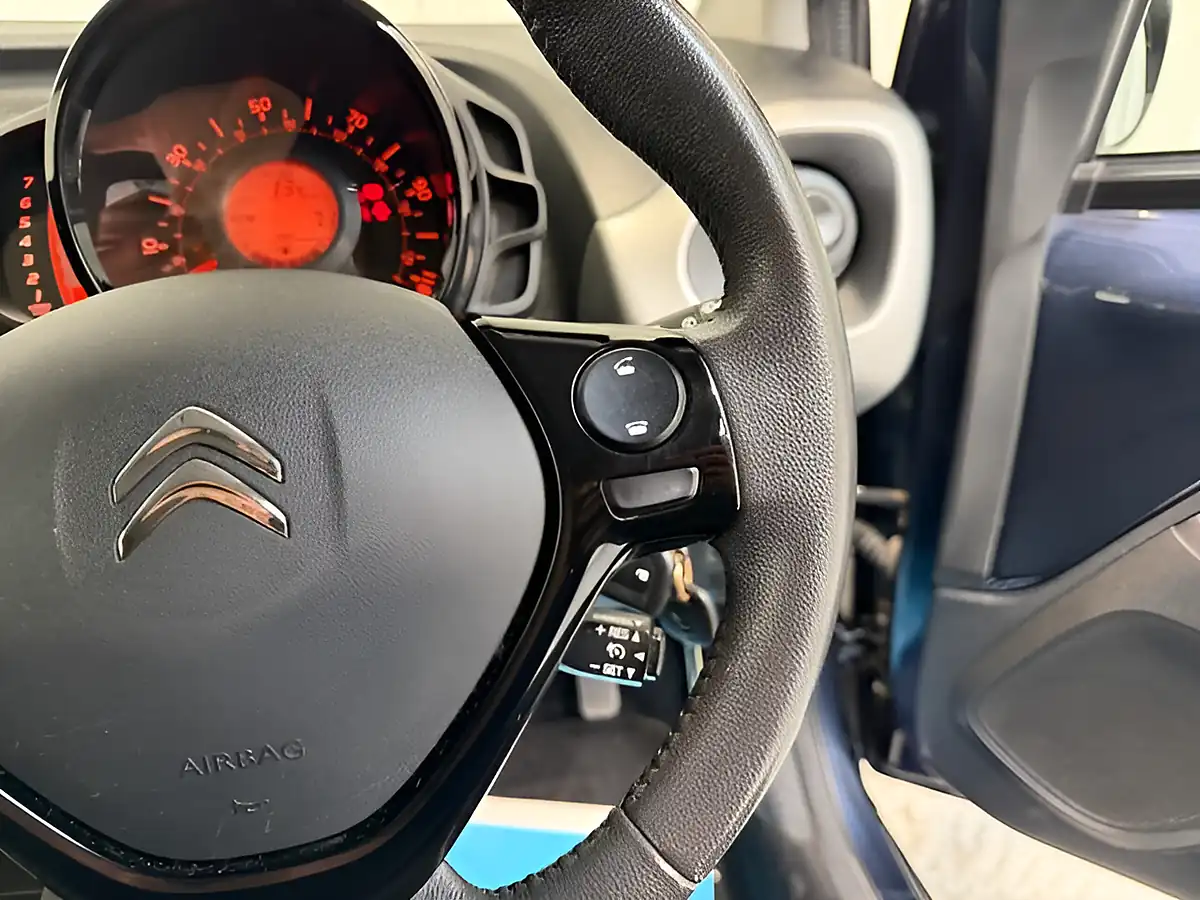 Used 2014 Citroen C1 Flair Blue - Interior and Exterior details 15