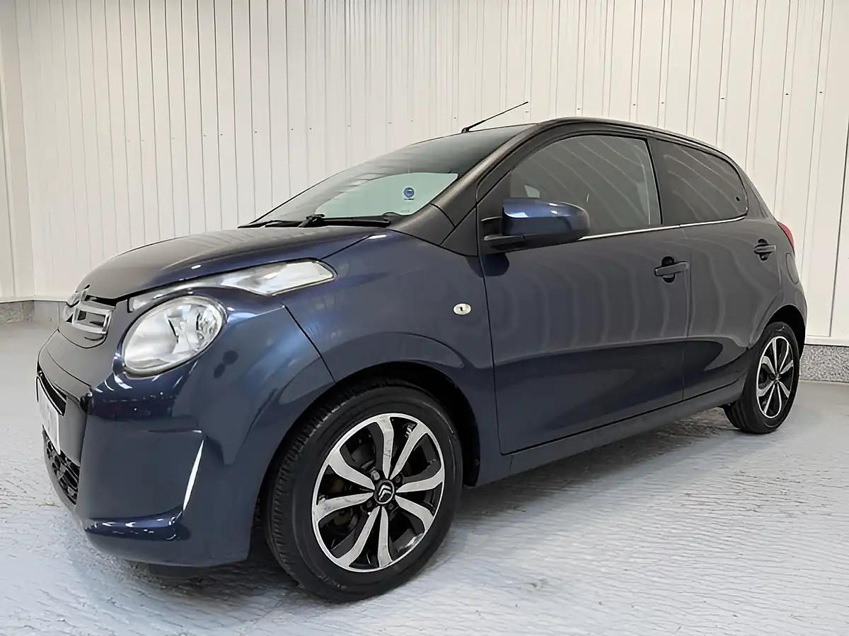 Used 2014 Citroen C1 Flair Blue - Interior and Exterior details 3