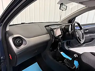 Used 2014 Citroen C1 Flair Blue - Interior and Exterior details 9