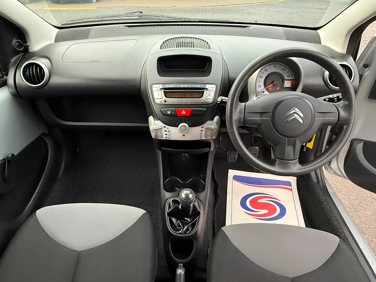 Used 2014 Citroen C1 Vt Grey - Interior and Exterior details 10