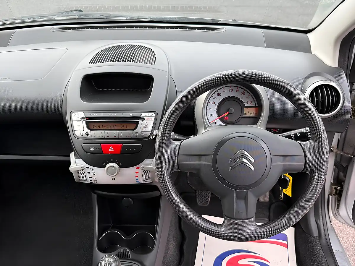 Used 2014 Citroen C1 Vt Grey - Interior and Exterior details 11