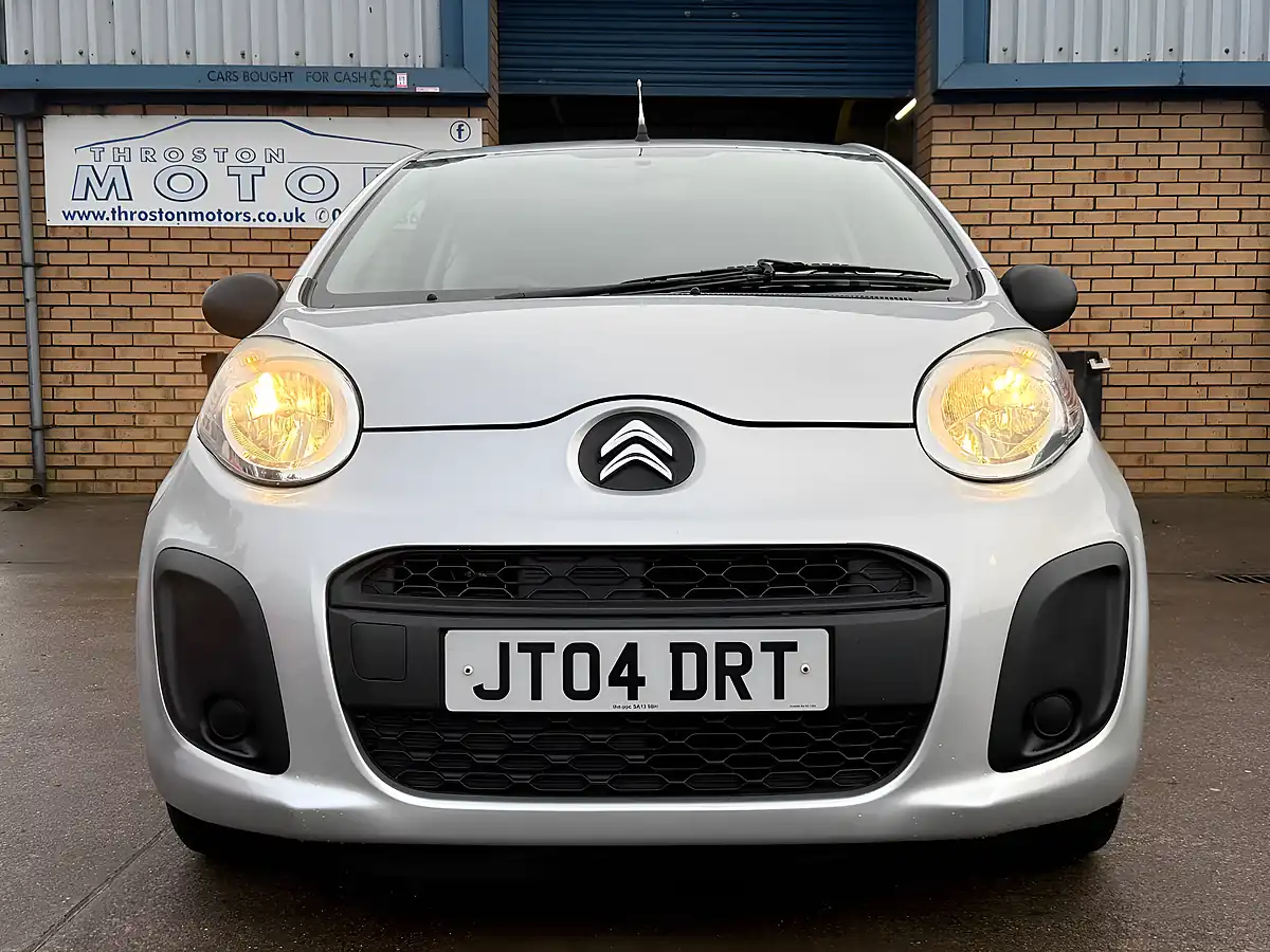 Used 2014 Citroen C1 Vt Grey - Interior and Exterior details 7