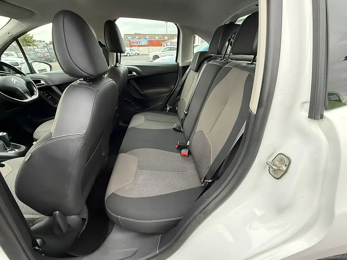 Used 2014 Citroen C3 Airdream Vtr+ White - Interior and Exterior details 13