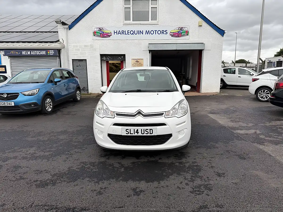 Used 2014 Citroen C3 Airdream Vtr+ White - Interior and Exterior details 2