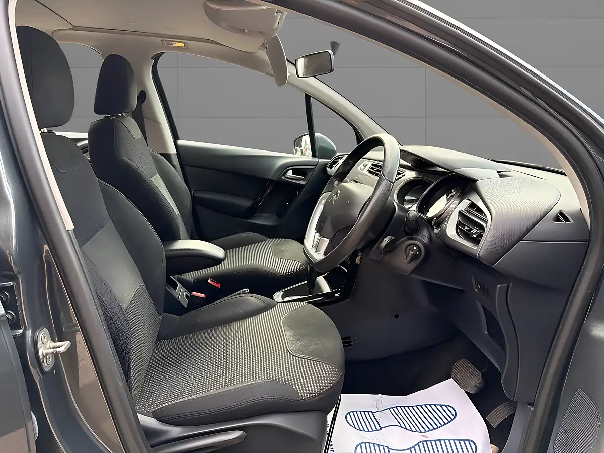 Used 2014 Citroen C3 Exclusive Grey - Interior and Exterior details 11