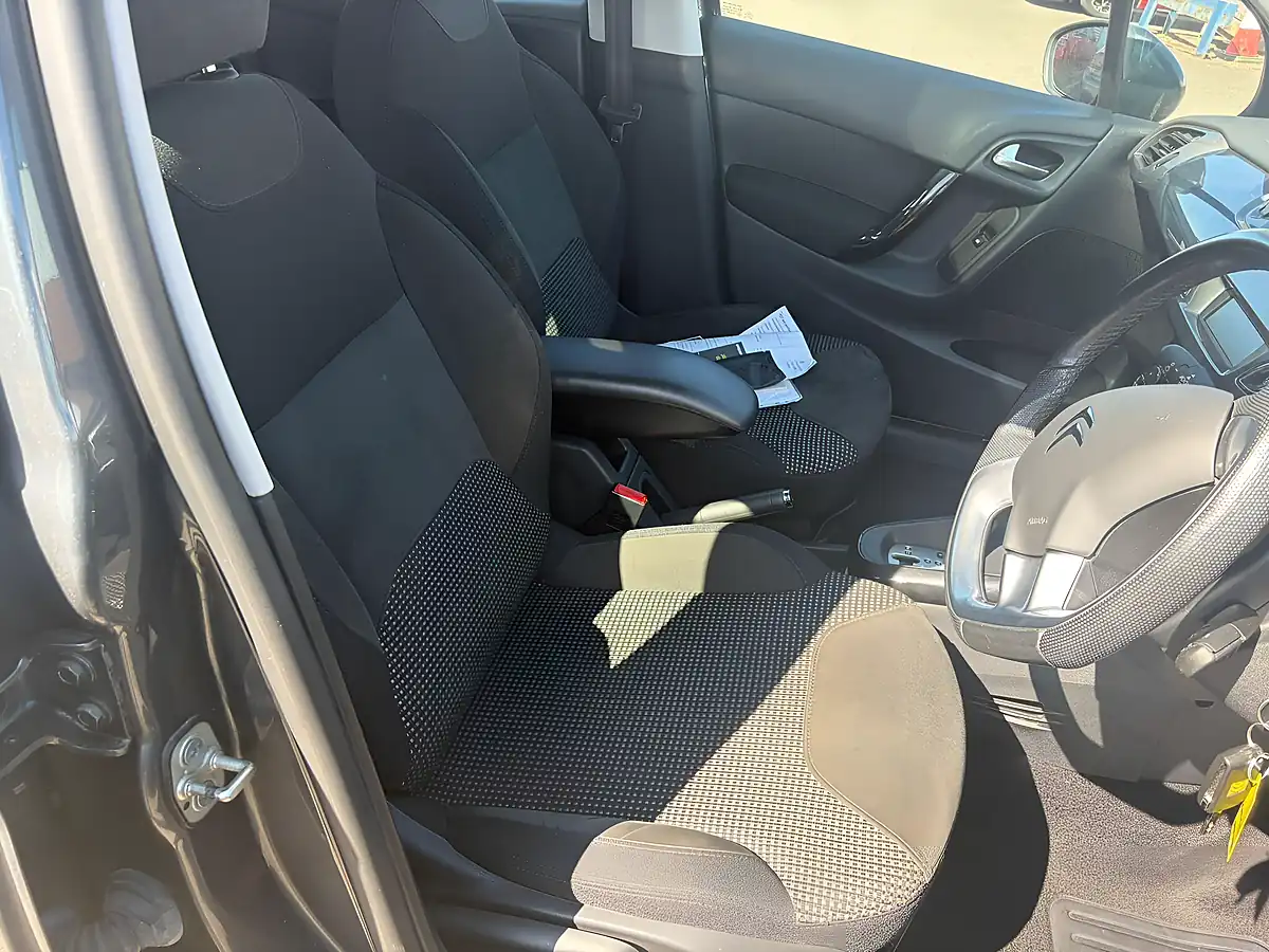 Used 2014 Citroen C3 Exclusive Grey - Interior and Exterior details 12