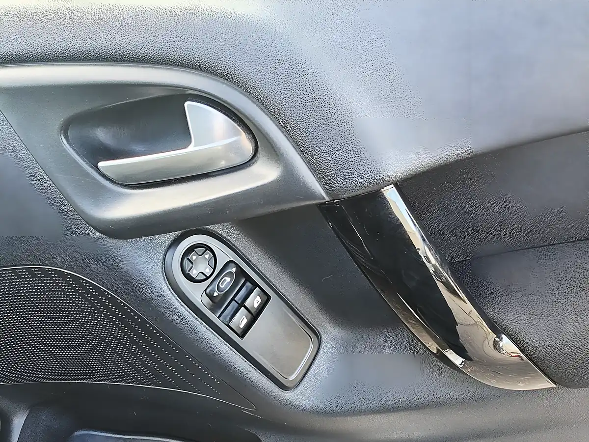 Used 2014 Citroen C3 Grey - Interior and Exterior details 14
