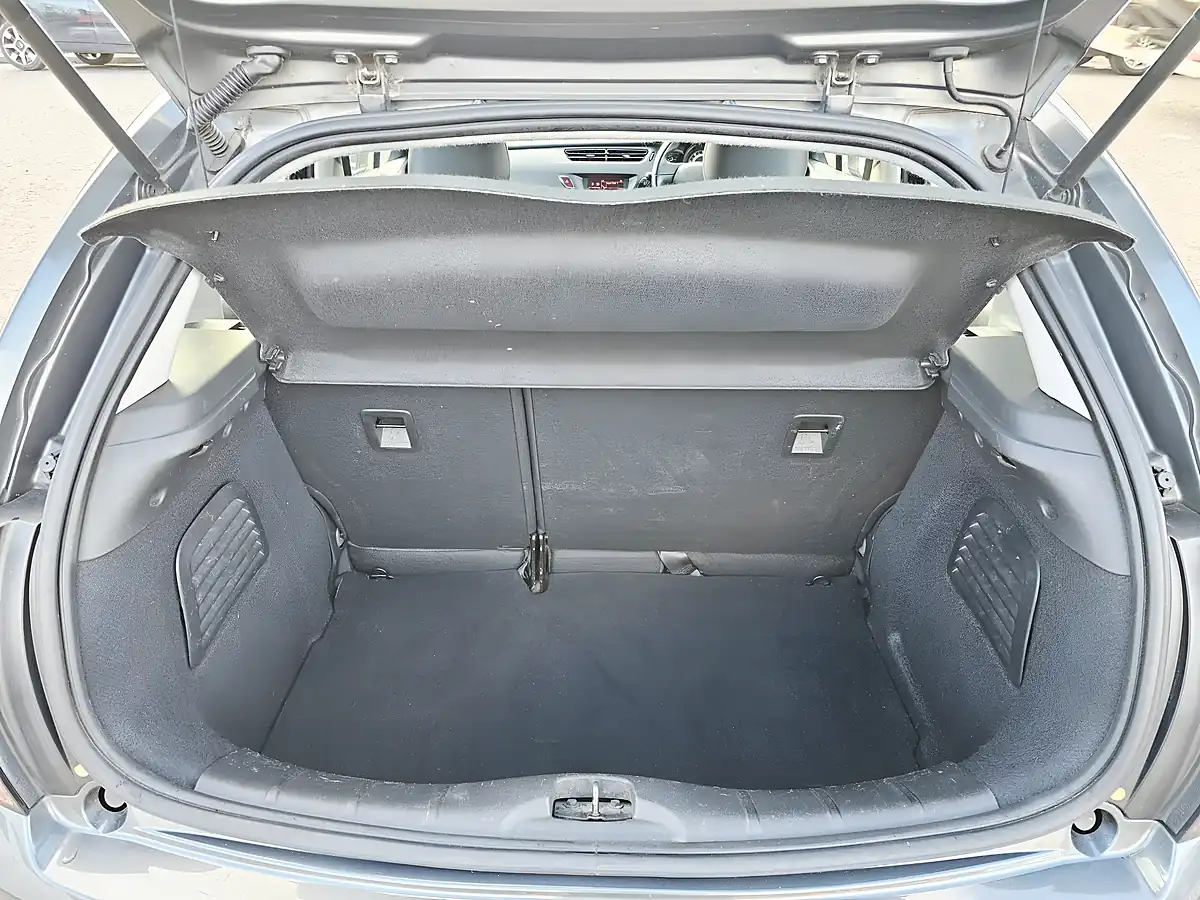 Used 2014 Citroen C3 Grey - Interior and Exterior details 7