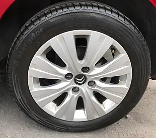 Used 2014 Citroen C3 Picasso Exclusive Ruby Red - Interior and Exterior details 10