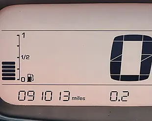 Used 2014 Citroen C3 Picasso Selection Grey - Interior and Exterior details 18