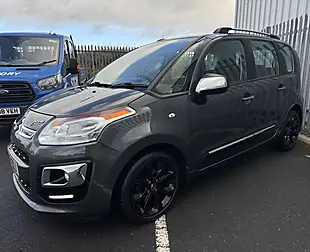 Used 2014 Citroen C3 Picasso Selection Grey - Interior and Exterior details 2