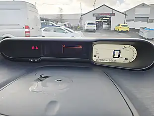 Used 2014 Citroen C3 Picasso Silver - Interior and Exterior details 12