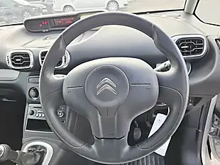 Used 2014 Citroen C3 Picasso Silver - Interior and Exterior details 13