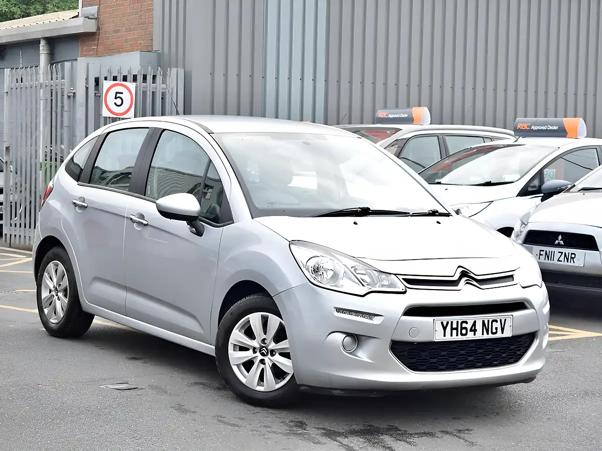 Used 2014 Citroen C3 Vtr+ Silver - Front View