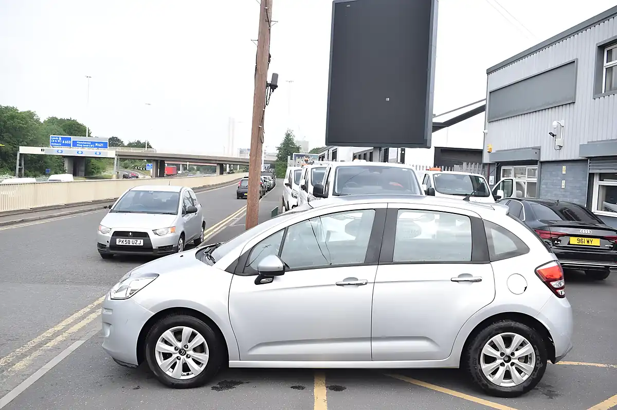 Used 2014 Citroen C3 Vtr+ Silver - Interior and Exterior details 4