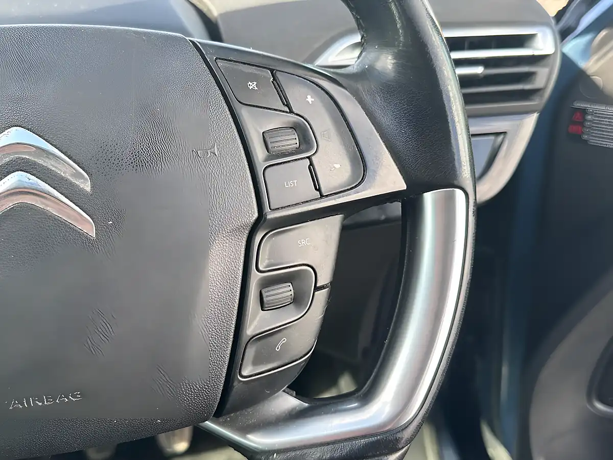 Used 2014 Citroen C4 Airdream Exclusive Blue - Interior and Exterior details 12