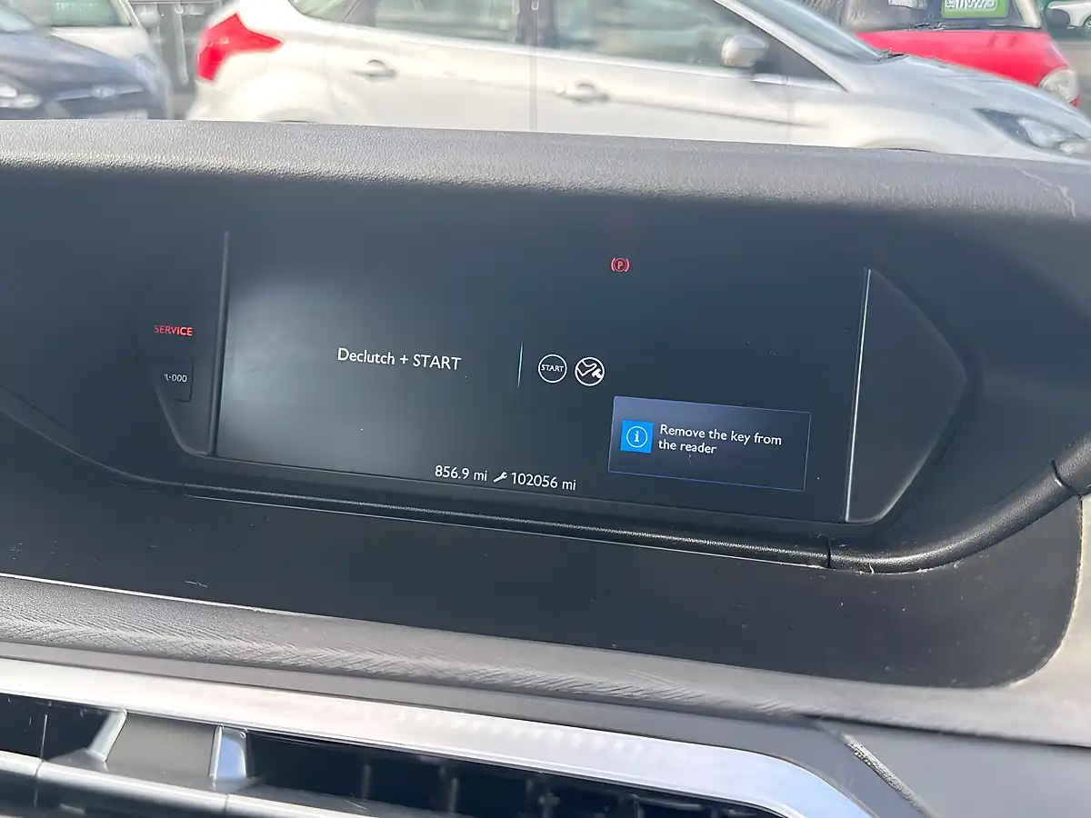 Used 2014 Citroen C4 Airdream Exclusive Blue - Interior and Exterior details 14