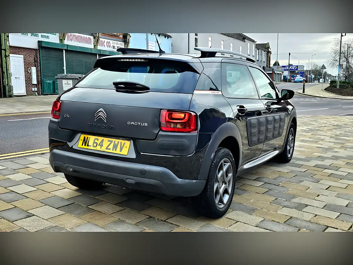 Used 2014 Citroen C4 Cactus Feel Black - Interior and Exterior details 3