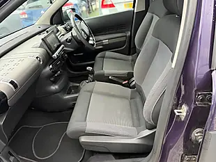 Used 2014 Citroen C4 Cactus Feel Purple - Interior and Exterior details 10