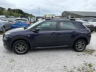 Used 2014 Citroen C4 Cactus Feel Purple - Interior and Exterior details 4