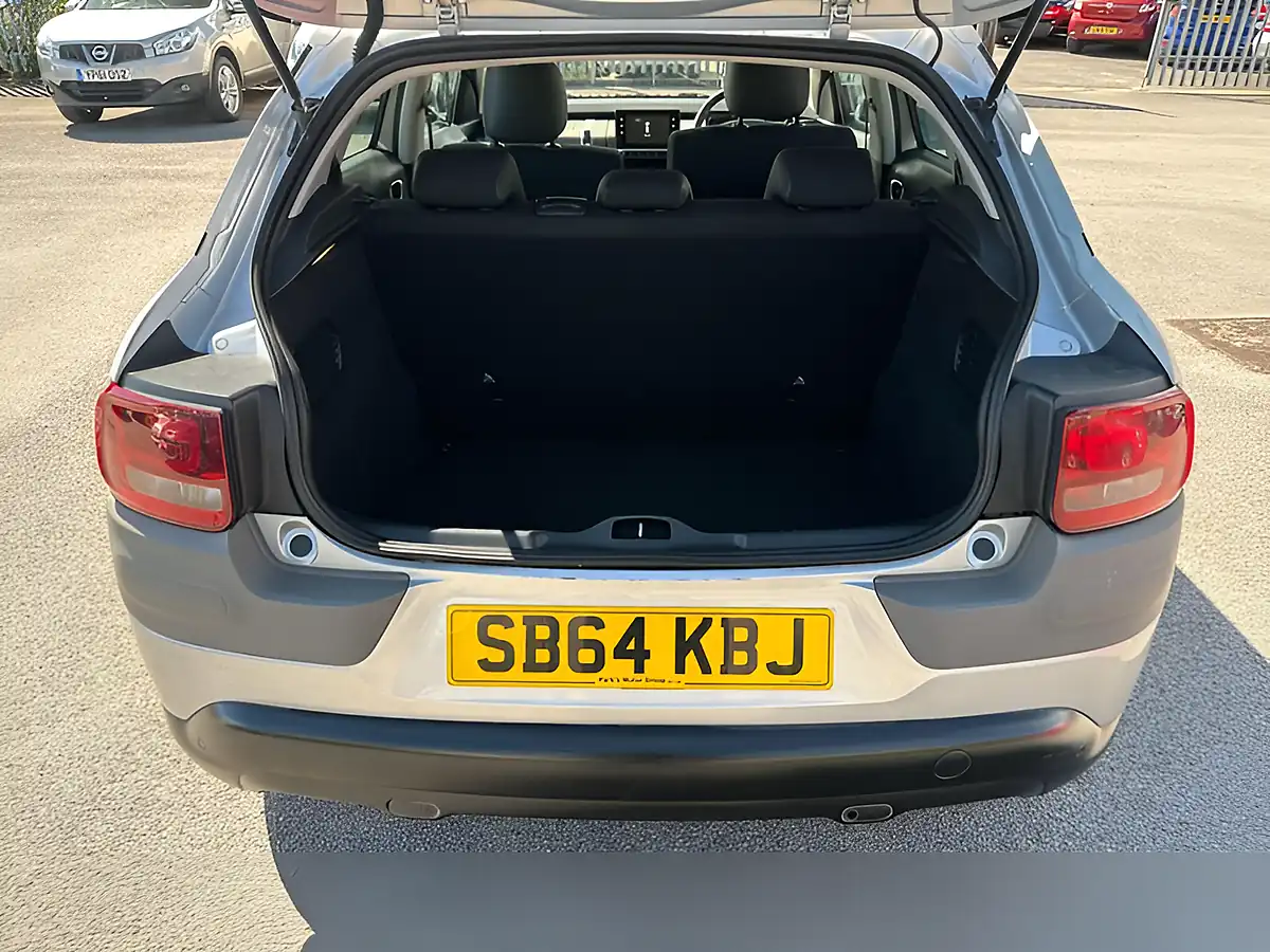 Used 2014 Citroen C4 Cactus Feel Silver - Interior and Exterior details 11