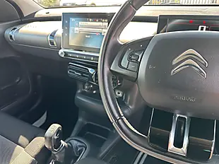 Used 2014 Citroen C4 Cactus Feel Silver - Interior and Exterior details 6