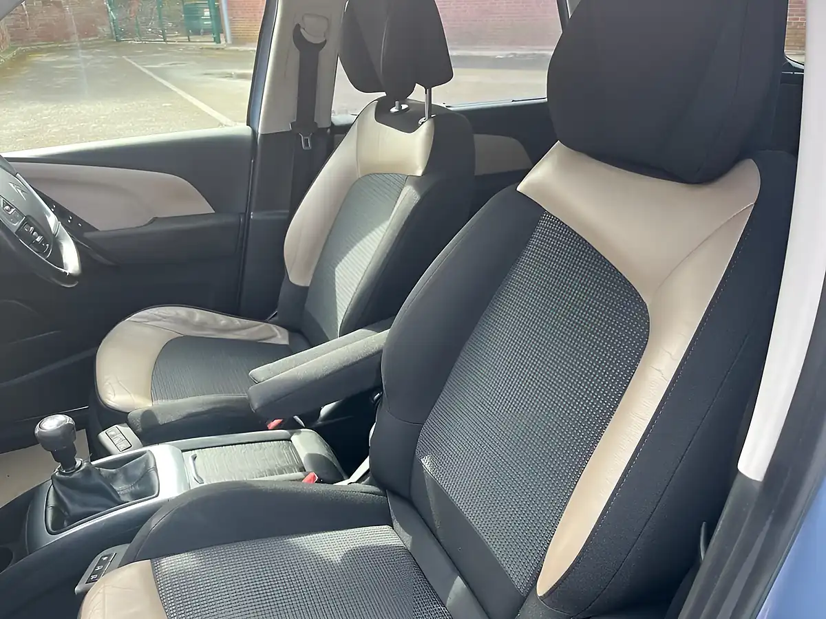 Used 2014 Citroen C4 Picasso Airdream Exclusive+ Blue - Interior and Exterior details 11