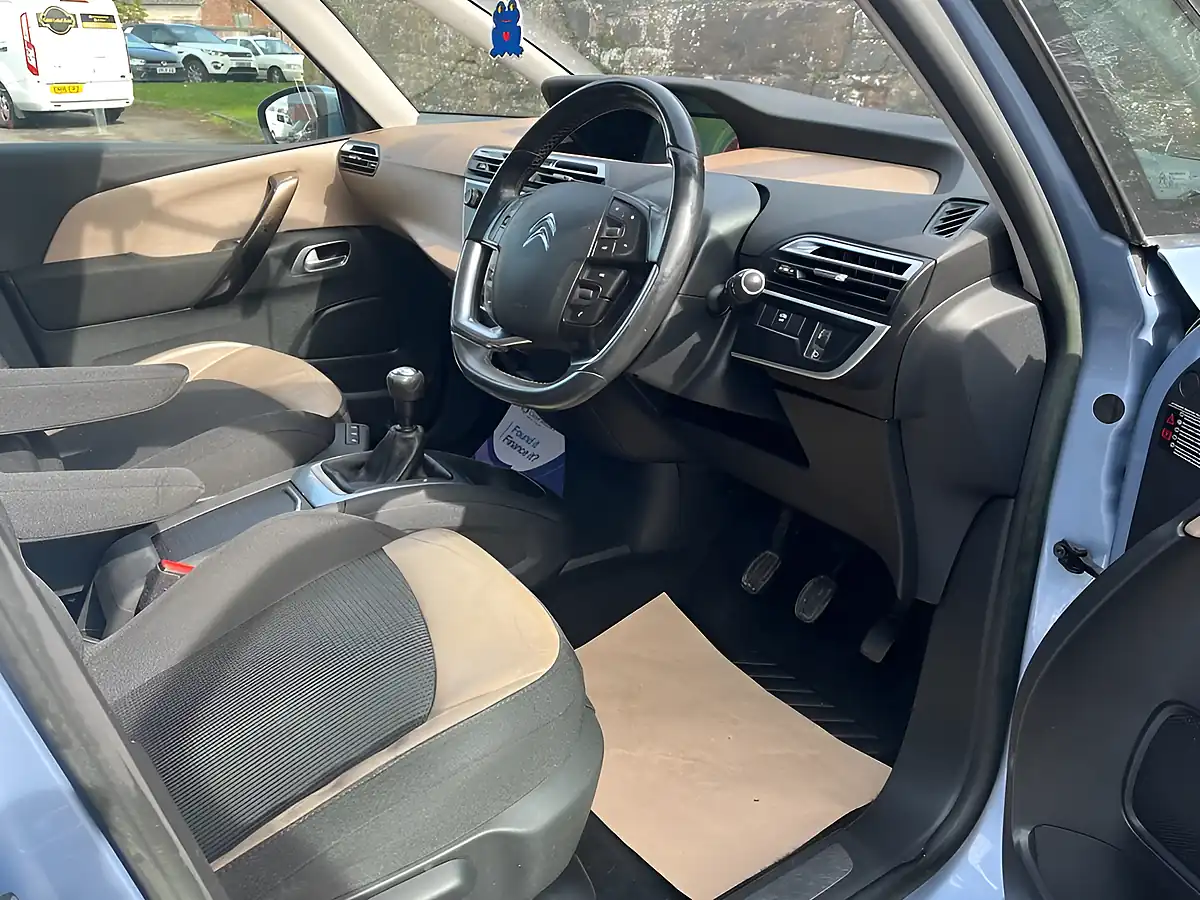 Used 2014 Citroen C4 Picasso Airdream Exclusive+ Blue - Interior and Exterior details 14