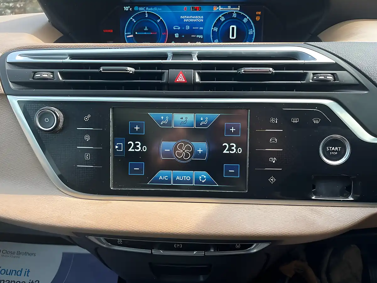 Used 2014 Citroen C4 Picasso Airdream Exclusive+ Blue - Interior and Exterior details 16