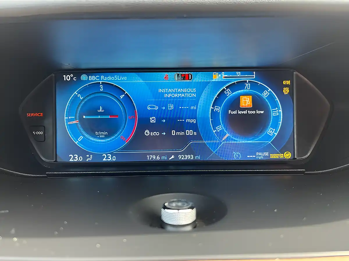 Used 2014 Citroen C4 Picasso Airdream Exclusive+ Blue - Interior and Exterior details 17
