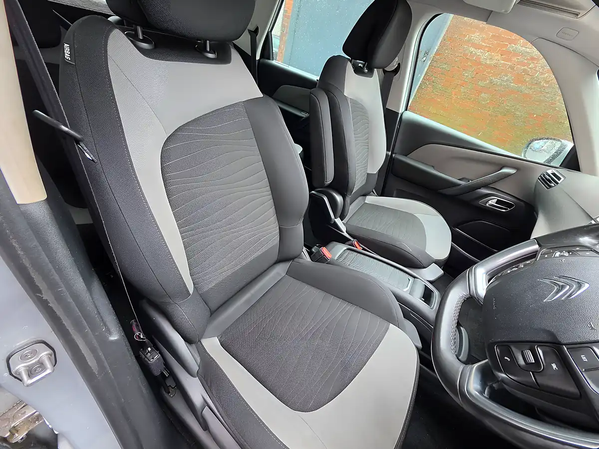 Used 2014 Citroen C4 Picasso Airdream Exclusive Etg6 Silver - Interior and Exterior details 10