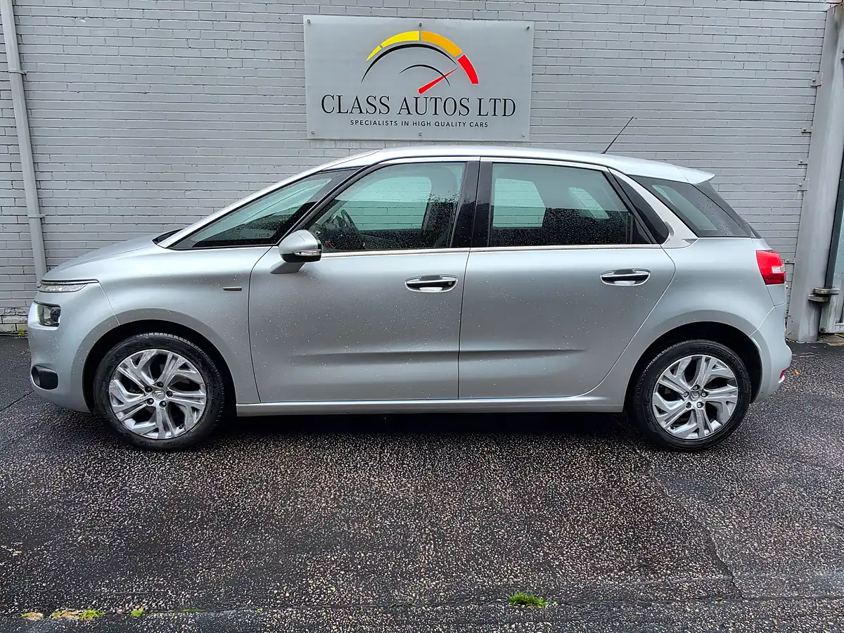 Used 2014 Citroen C4 Picasso Airdream Exclusive Etg6 Silver - Interior and Exterior details 6
