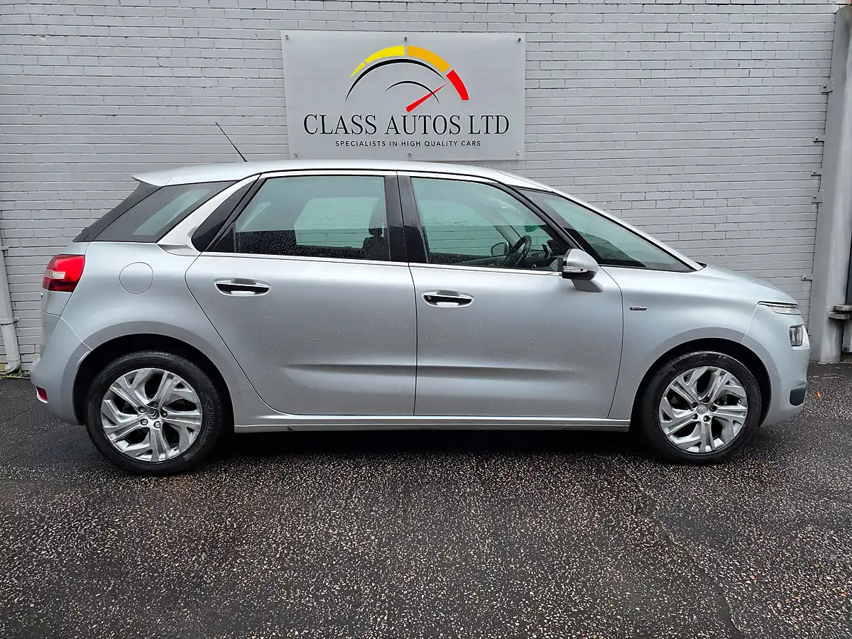 Used 2014 Citroen C4 Picasso Airdream Exclusive Etg6 Silver - Interior and Exterior details 8