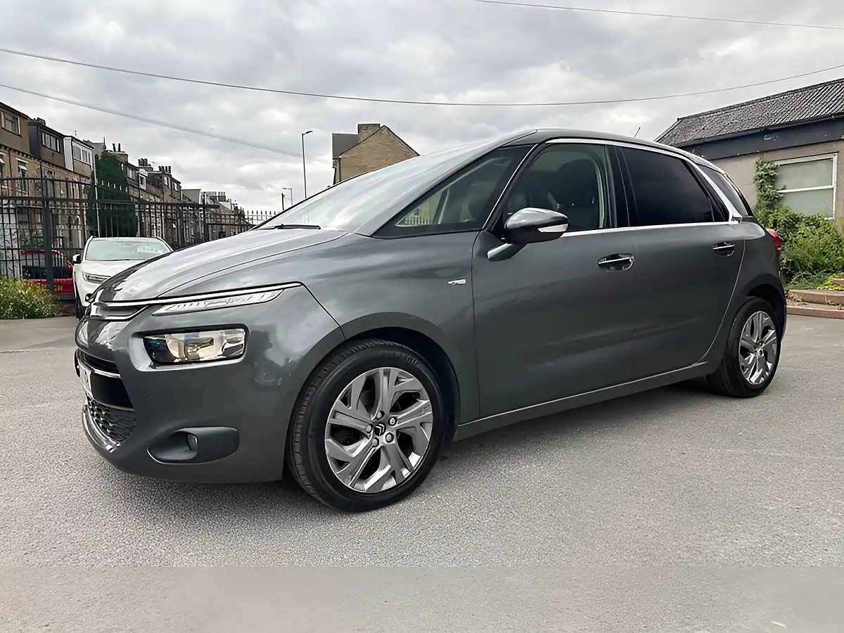 Used 2014 Citroen C4 Picasso Airdream Exclusive+ Grey - Interior and Exterior details 4