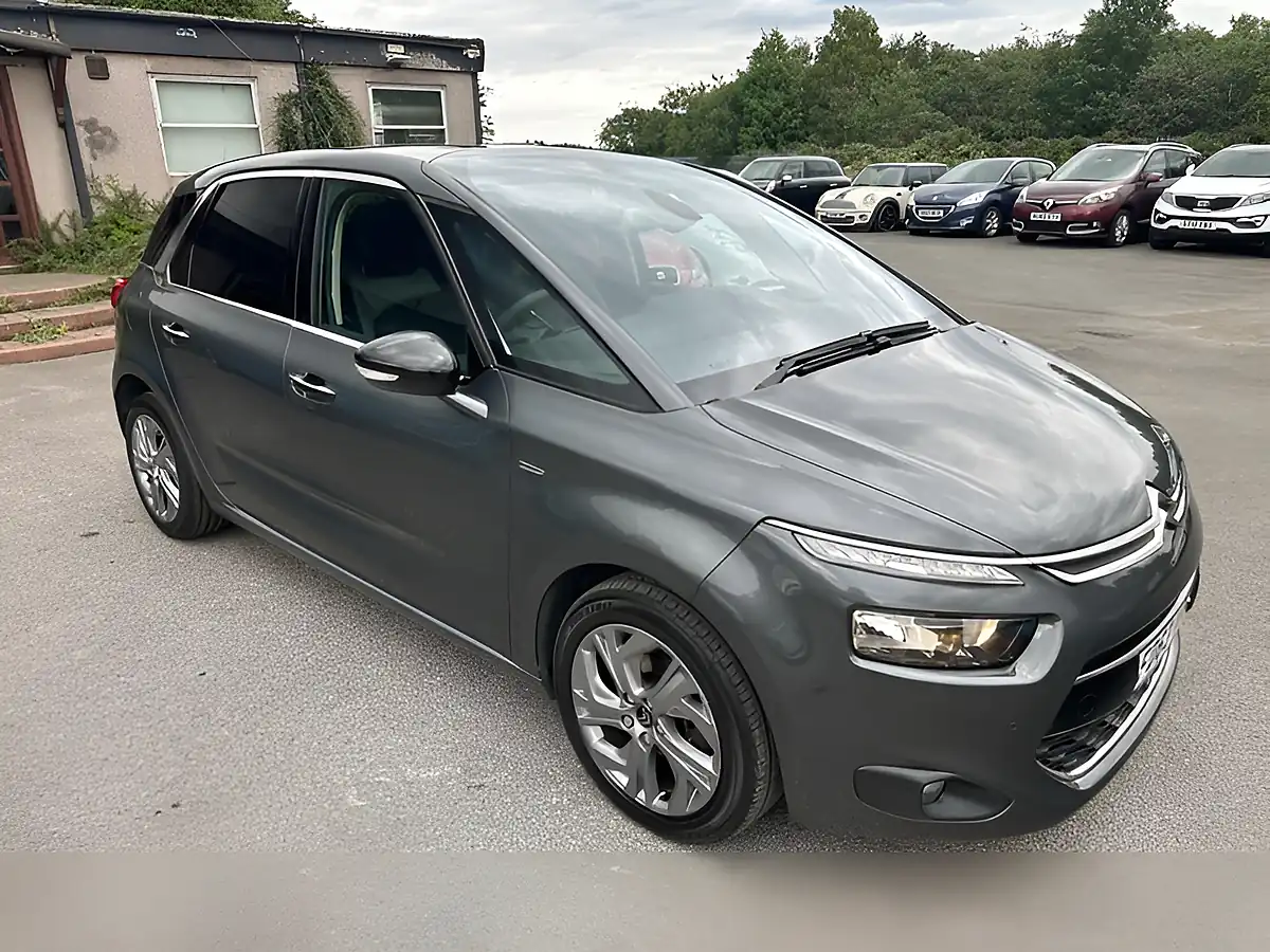 Used 2014 Citroen C4 Picasso Airdream Exclusive+ Grey - Interior and Exterior details 8