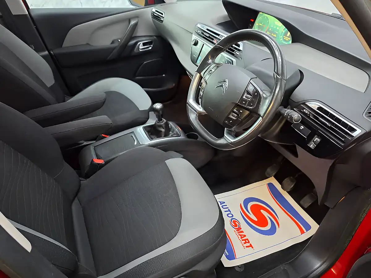 Used 2014 Citroen C4 Picasso Airdream Exclusive Red - Interior and Exterior details 15