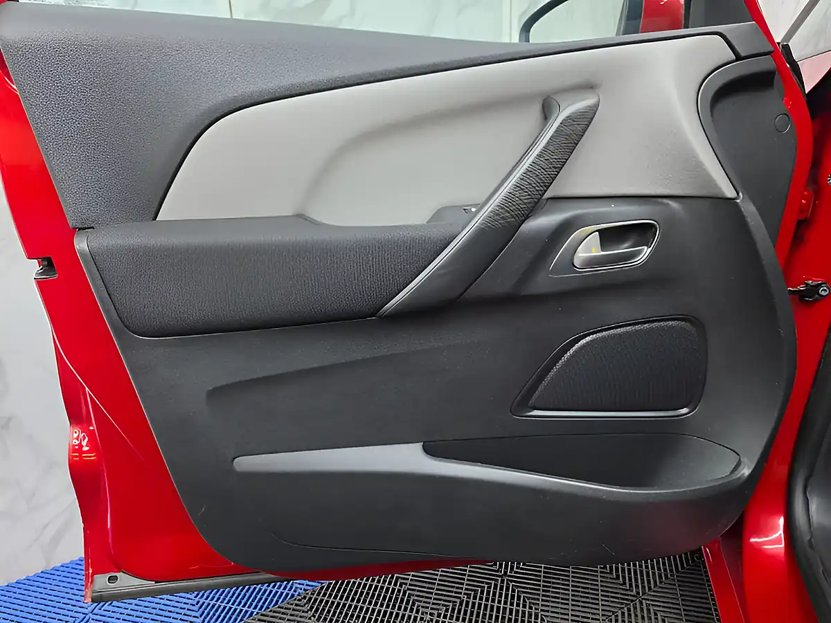 Used 2014 Citroen C4 Picasso Airdream Exclusive Red - Interior and Exterior details 18