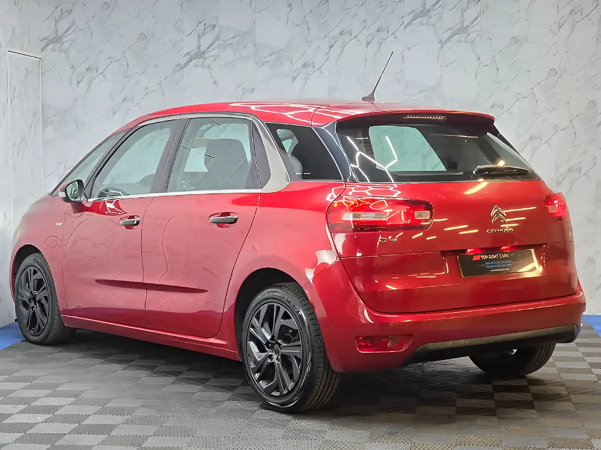 Used 2014 Citroen C4 Picasso Airdream Exclusive Red - Interior and Exterior details 7
