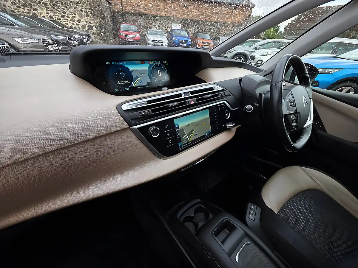 Used 2014 Citroen C4 Picasso Airdream Exclusive+ Silver - Interior and Exterior details 11